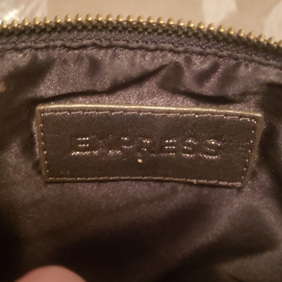 Dark silver Express wristlet/clutch - Picture 3 of 3